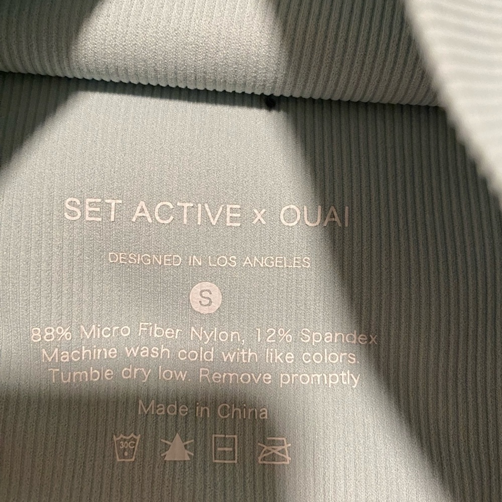 SET ACTIVE Set - Picture 4 of 4